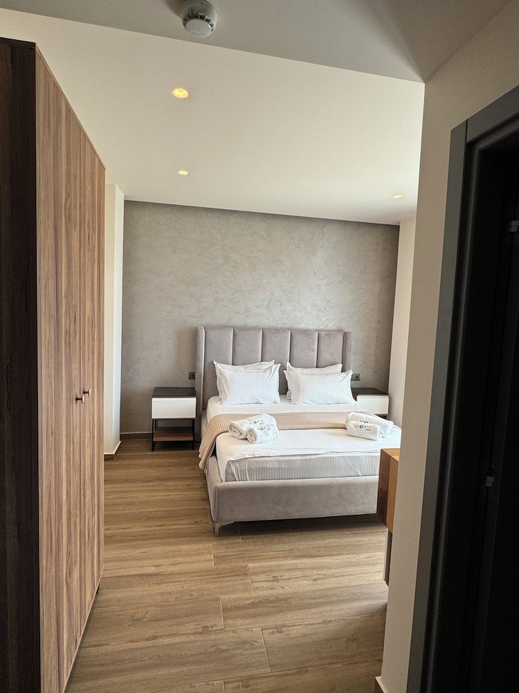 Deluxe Double Room, Balcony, Sea View photo 1