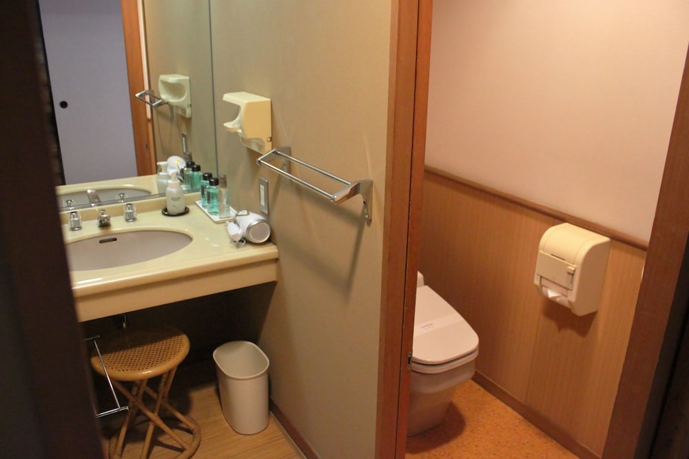 Upgraded Japanese-Style Room - Half Board photo 2
