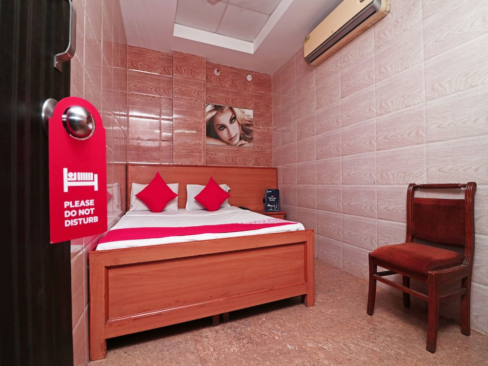 Deluxe Double Or Twin Room, 1 King Bed photo 1