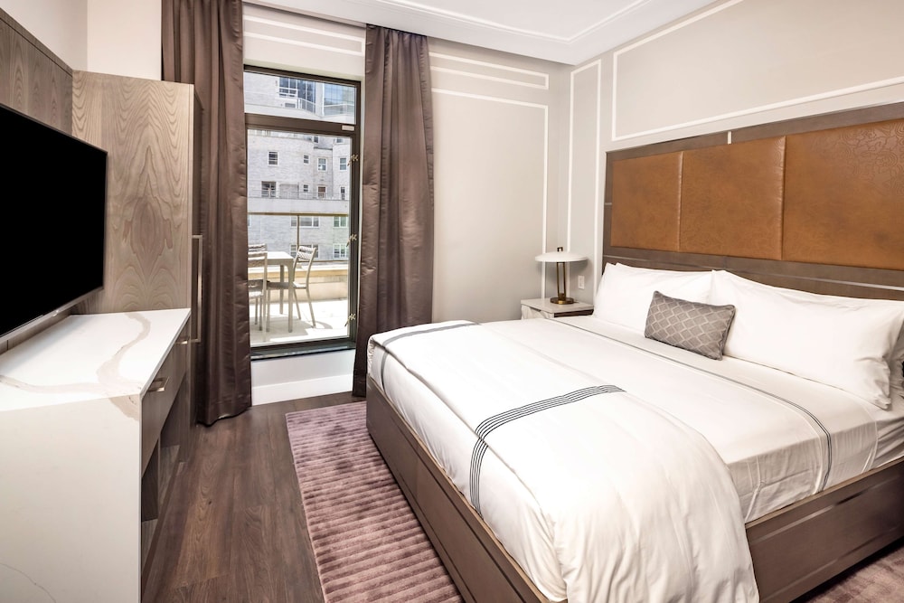 Penthouse, 1 Bedroom, Accessible (Hearing)