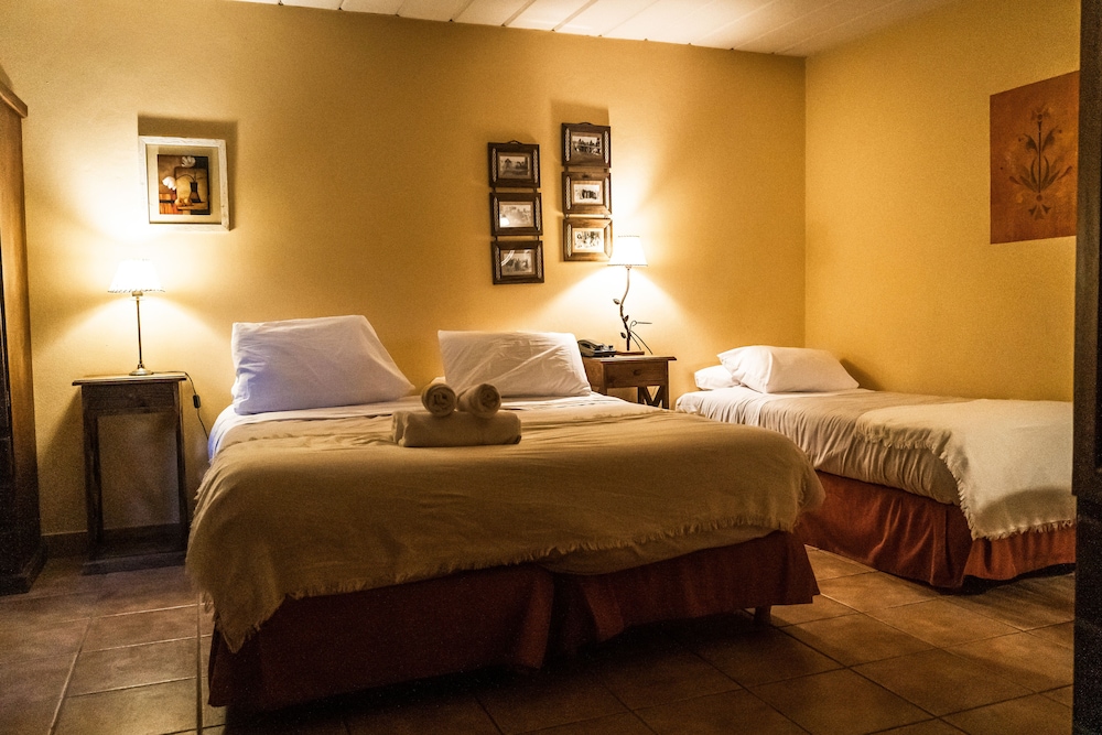 Classic Quadruple Room