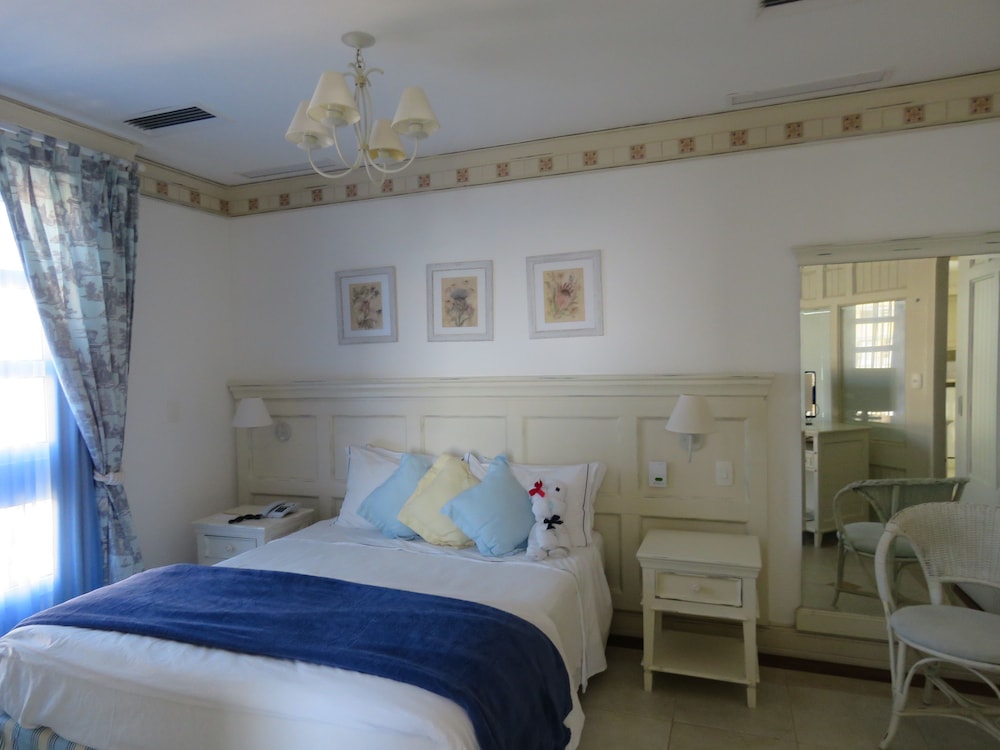 Superior Suite, City View photo 3