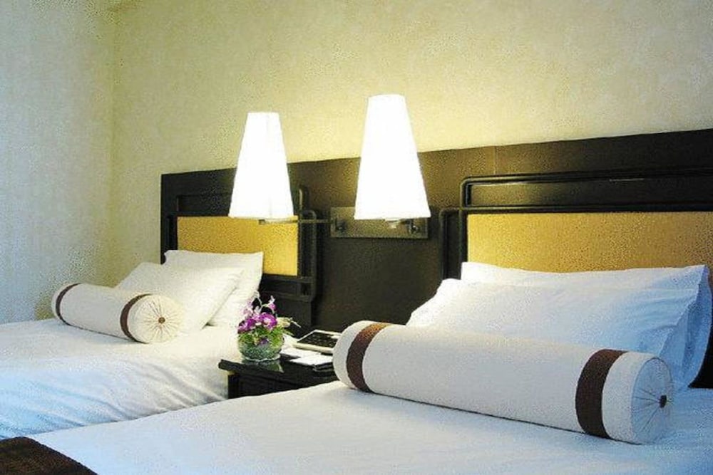 Deluxe Room, 2 Twin Beds (Premium Deluxe) - Photo 3