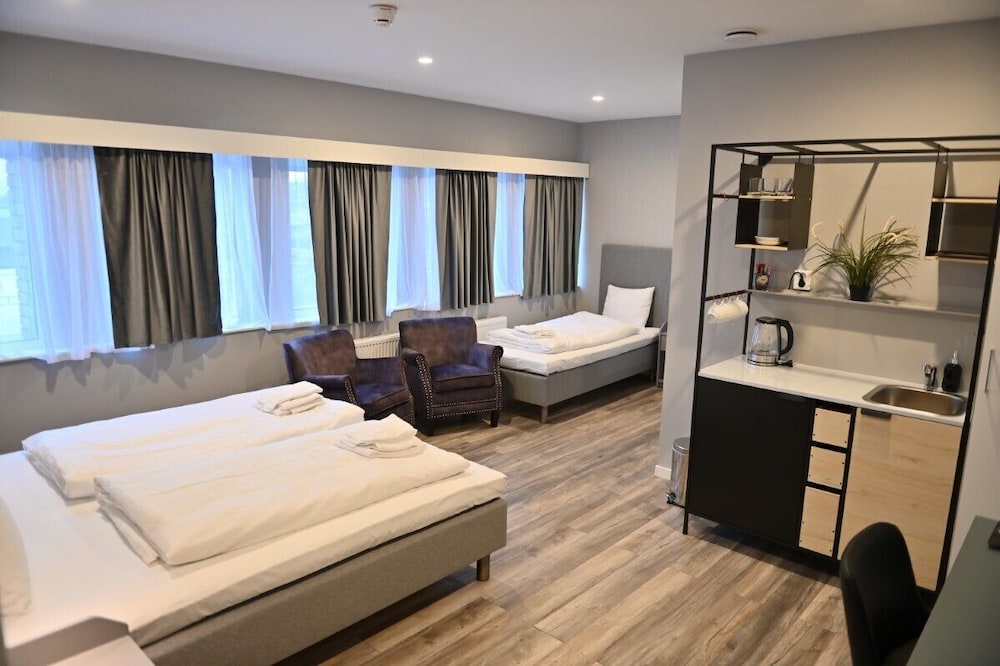 Deluxe Suite