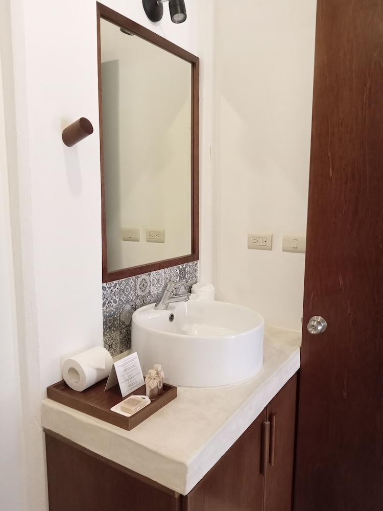 Superior Room - Photo 10