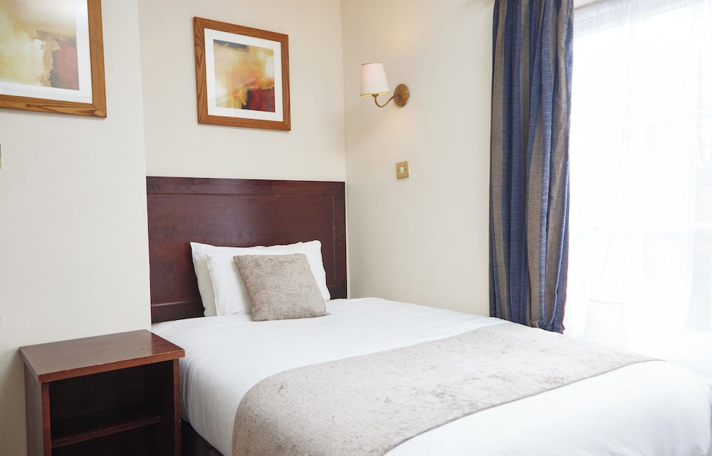 Single Room photo 2