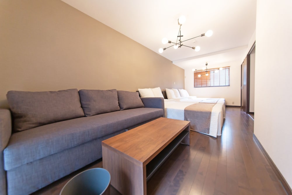 House, 1 Bedroom