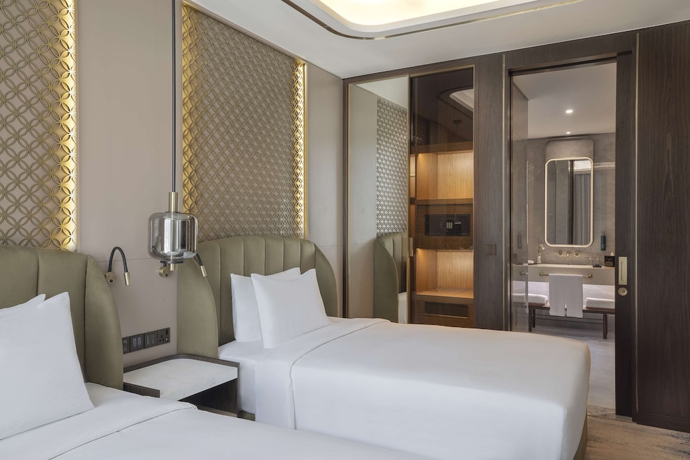 Suite, 2 Bedrooms, Burj Khalifa View thumbnail 5