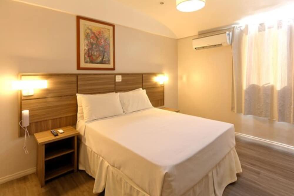 Standard Double Room - Photo 2