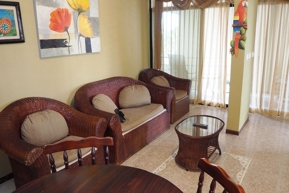 Apartment - Photo 9