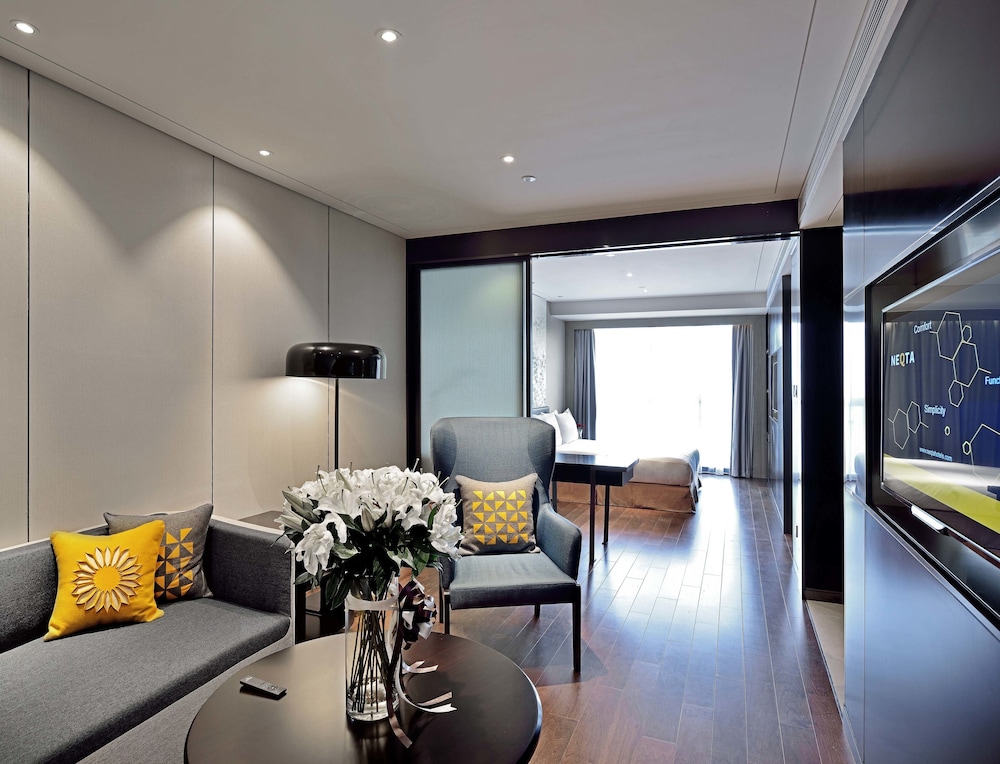 Premier Apartment