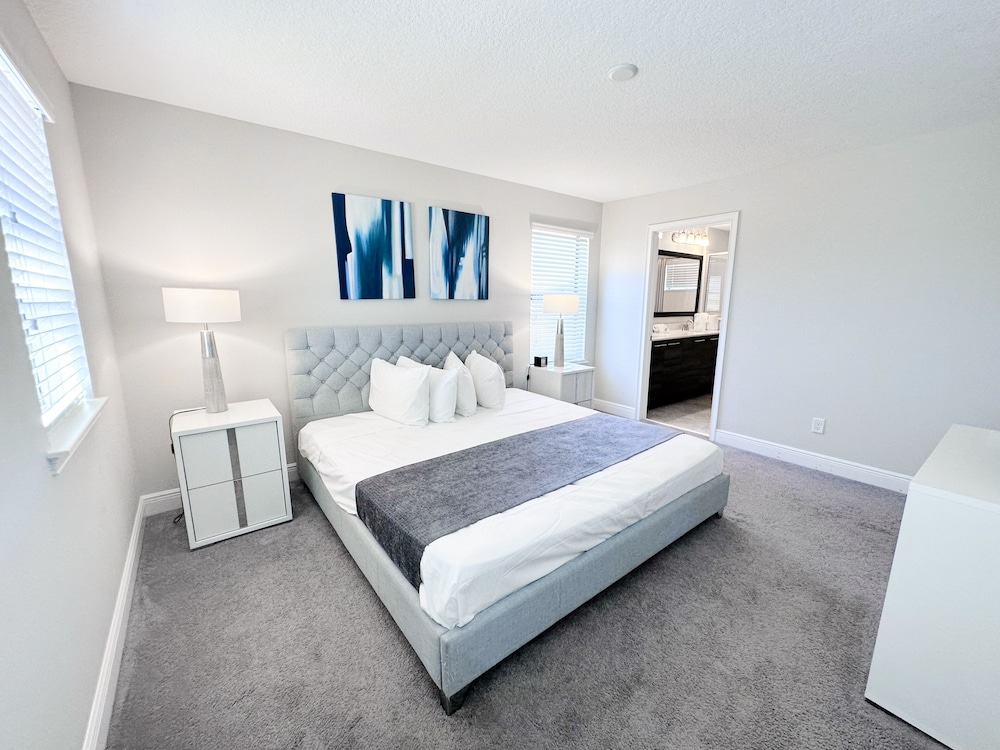 House, 4 Bedrooms photo 1
