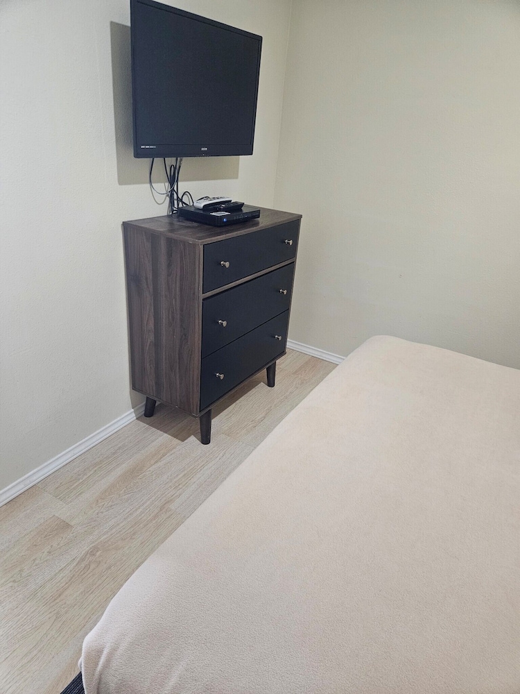Deluxe Double Room, 2 Bedrooms photo 3