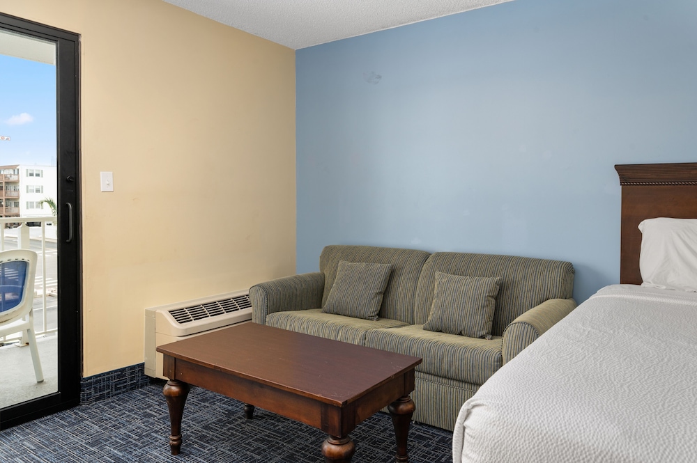 Standard Room, 2 Queen Beds, City View (No pets allowed) photo 3