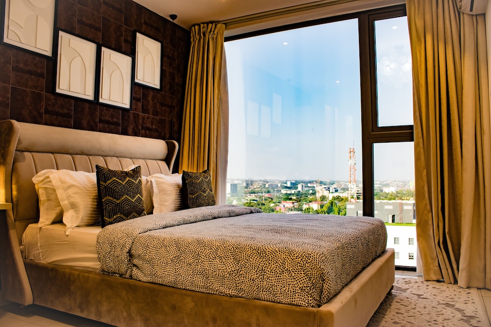 Exclusive Penthouse photo 2