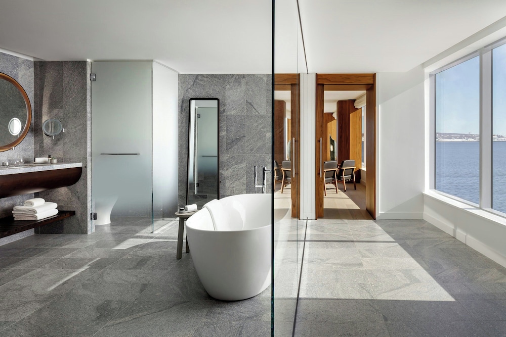 Presidential Suite, 1 King Bed (view)