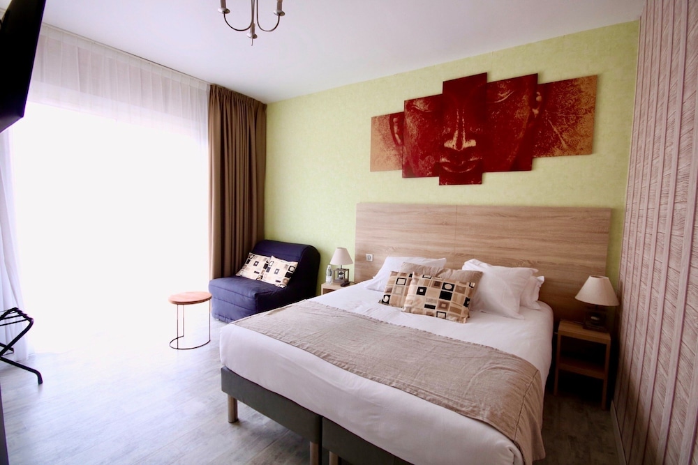 Chambre Triple Confort Terrasse photo 1