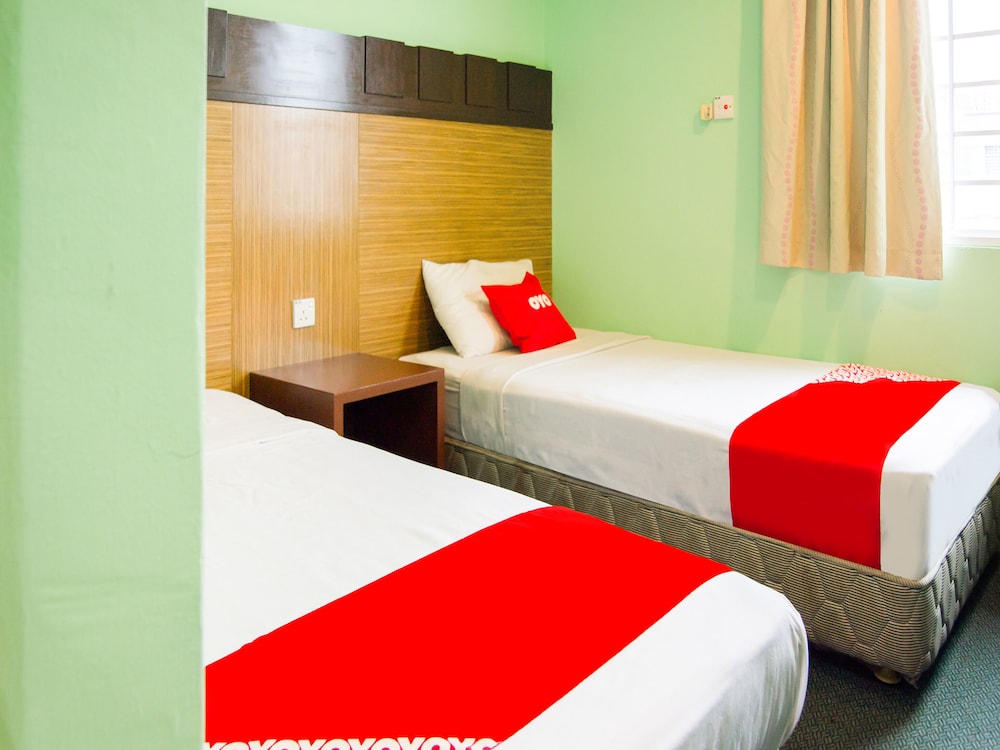 Standard Twin Room photo 2