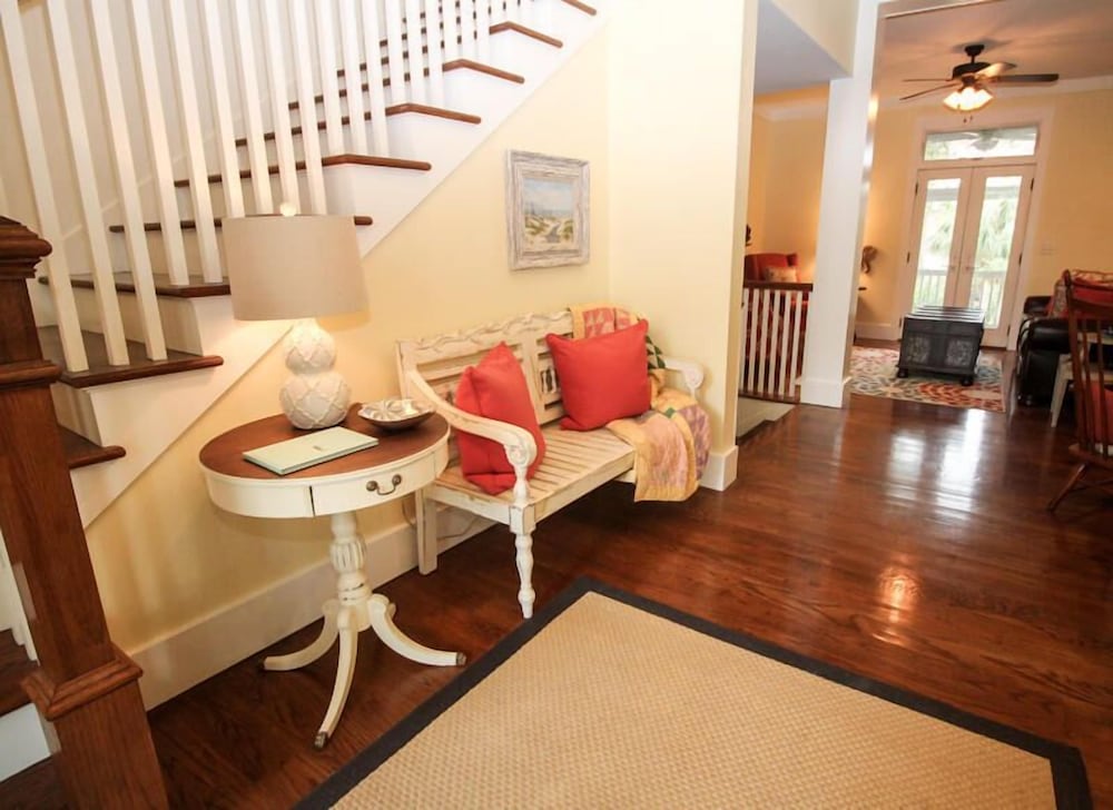 House, Multiple Beds, Balcony photo 2