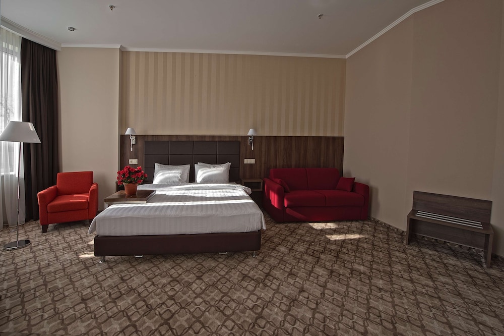 Deluxe Room, 1 King Bed