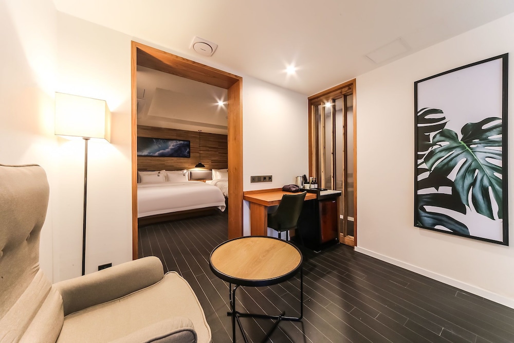 Terrace Twin Room