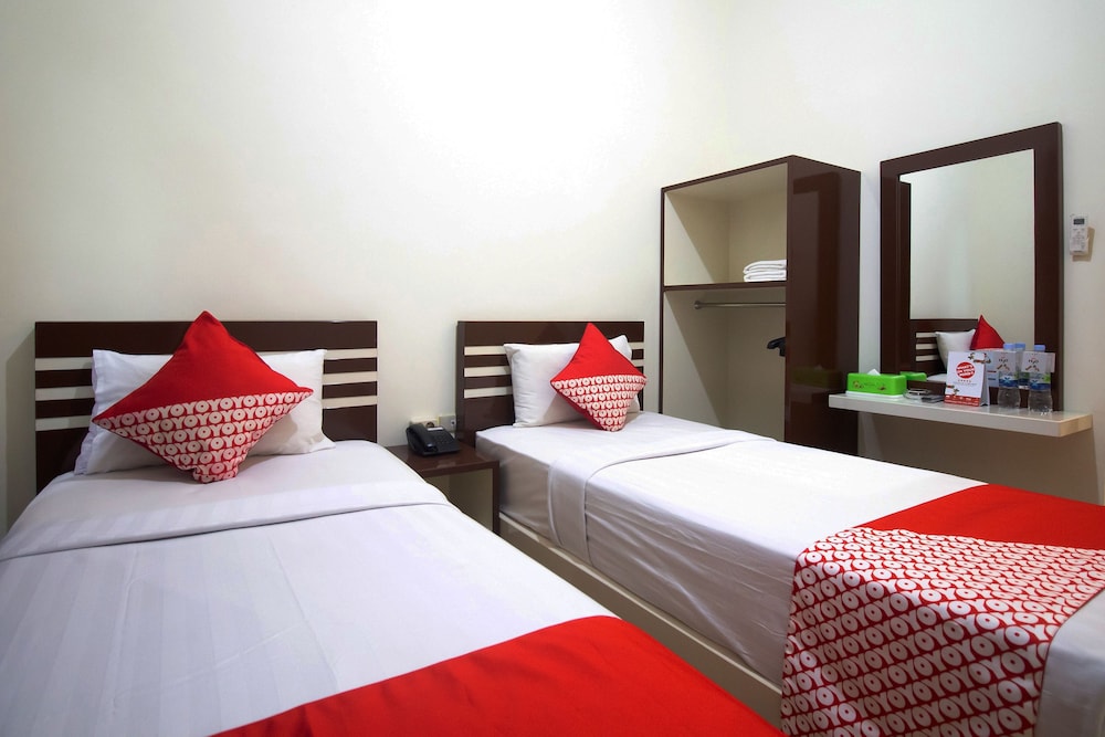 Standard Twin Room photo 3