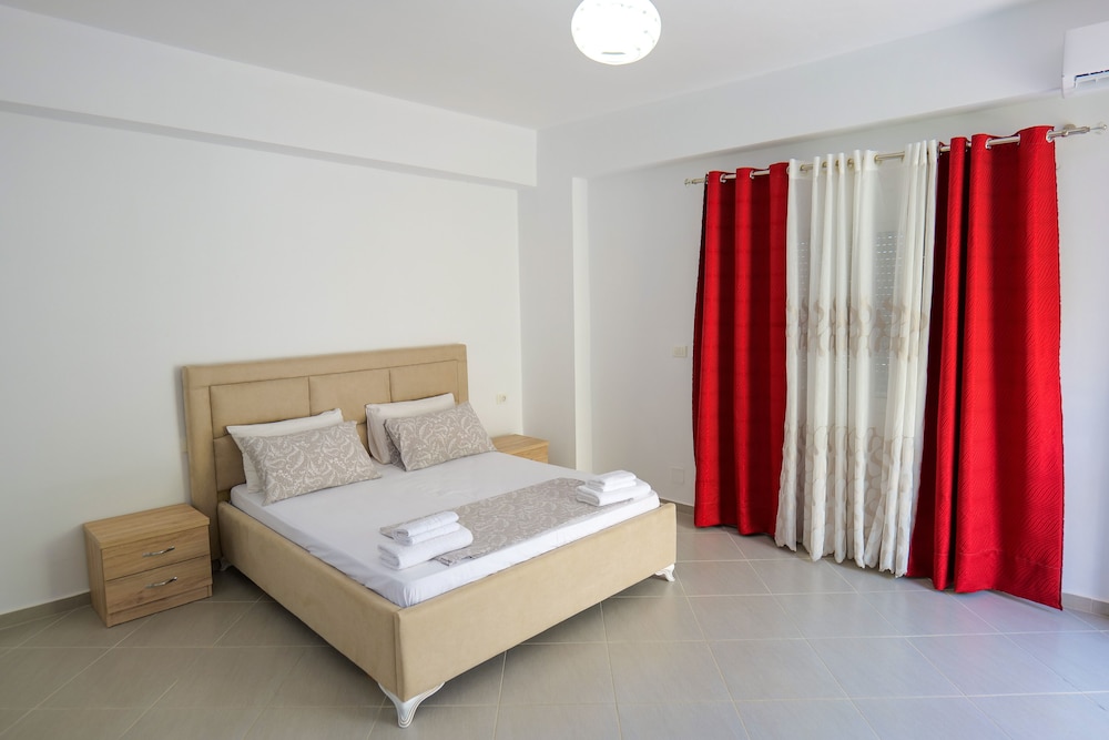 Studio, 1 Double Bed, Balcony