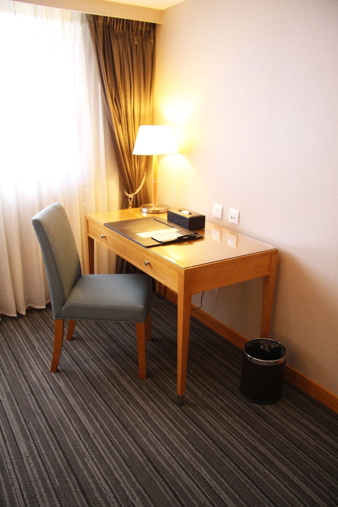 Superior Quadruple Room photo 3