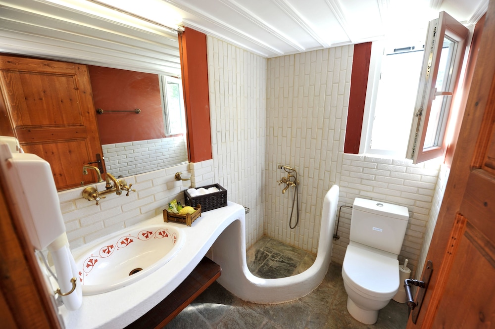 Panoramic Double Room, 1 Double Bed, Balcony, Sea View photo 2