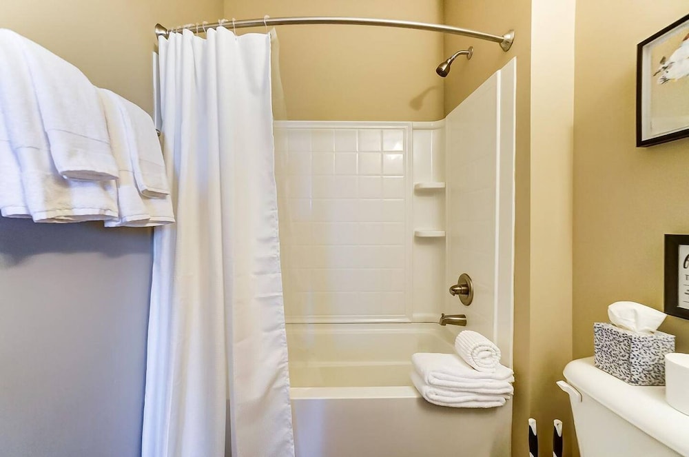 Lux Dublin 2BR 1st Floor W D Pet Friendly, Billede 19