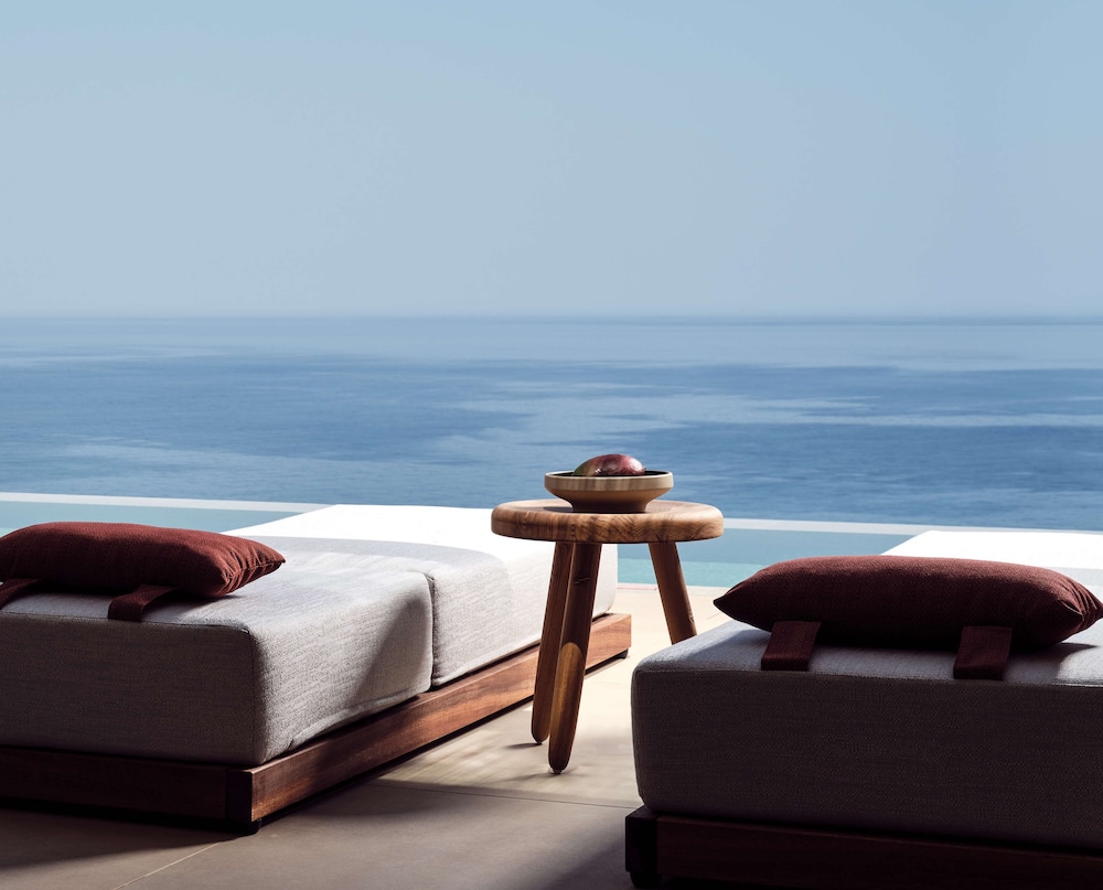 Elite Suite, Private Pool, Sea View - Photo 11
