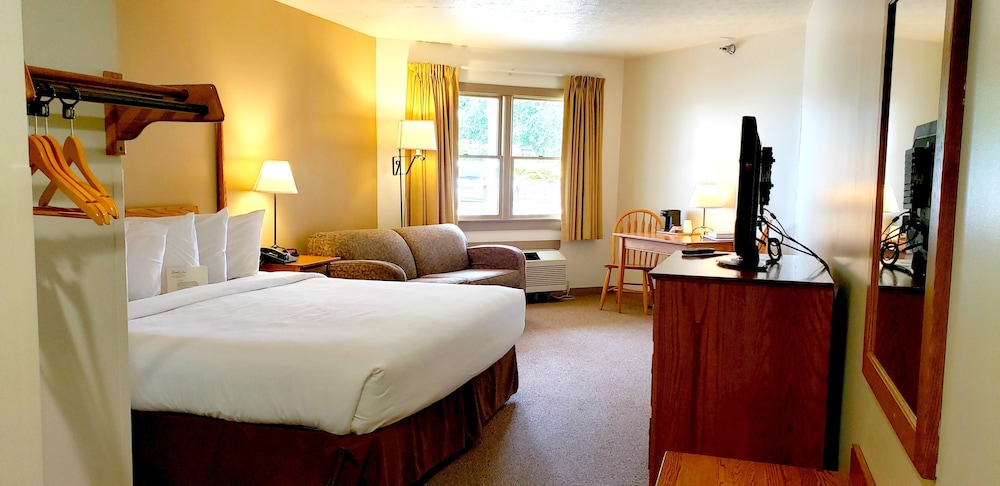 Premium Room, 1 King Bed, Accessible, Non Smoking