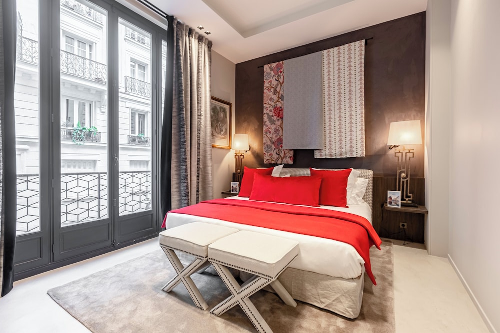 Deluxe Apartment With Terrace photo 1
