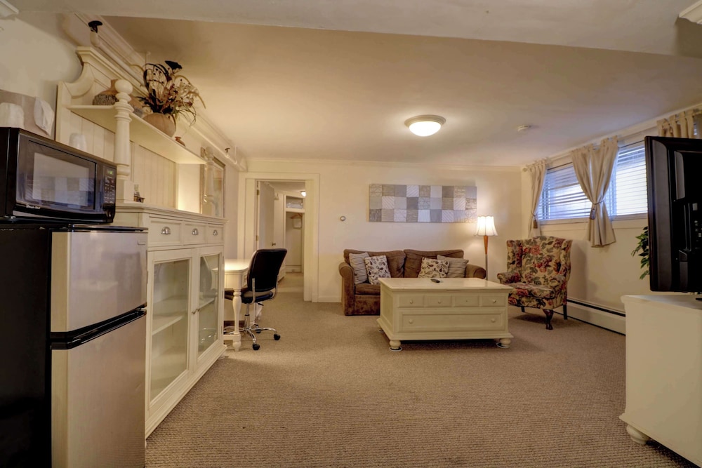 Family Suite - Photo 4