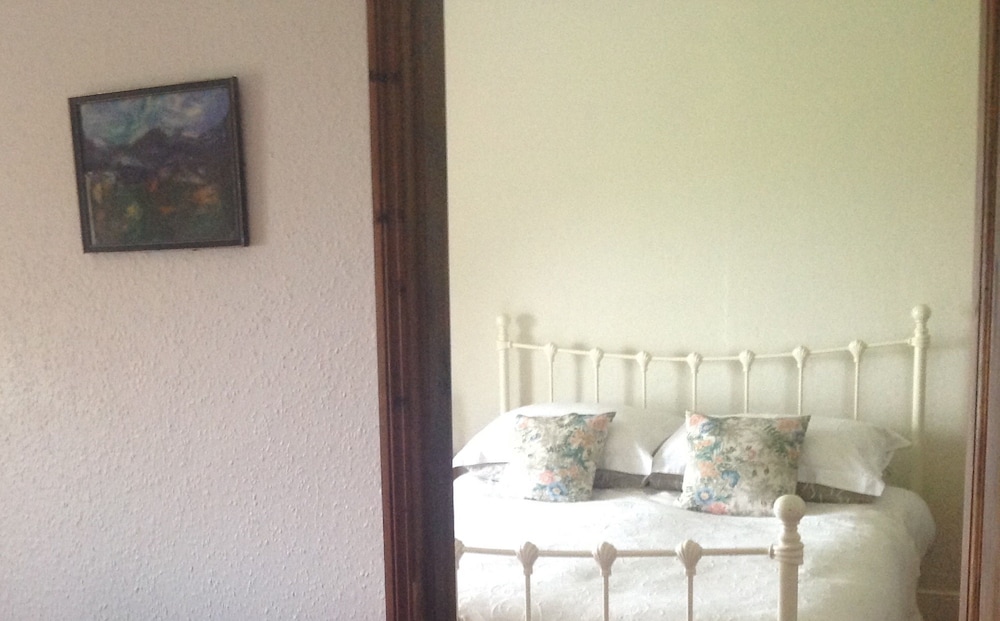 Double Bedroom With En Suite Bathroom And Adjoining Single Room photo 3