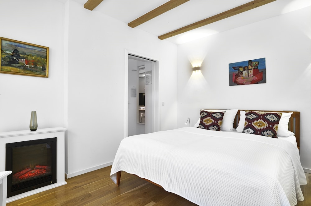 Romantic Apartment photo 1