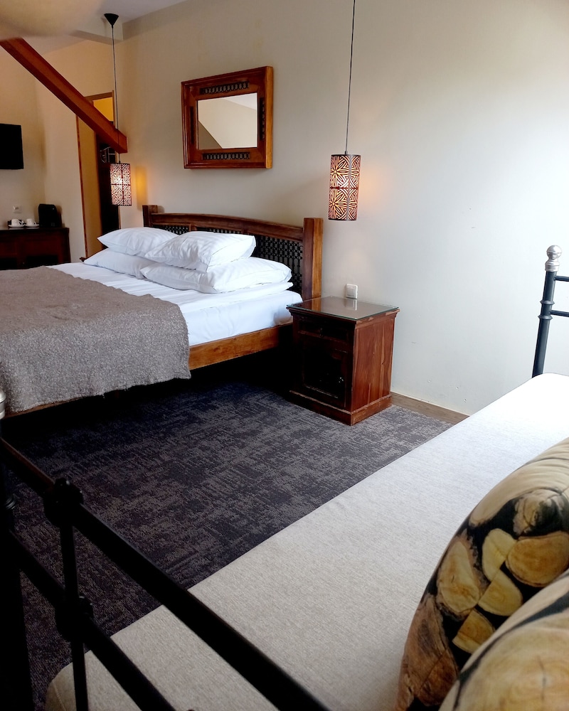 Deluxe Double Room photo 3