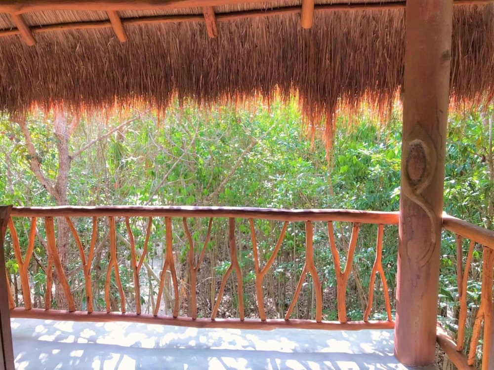 Cabin (Noche Azul) photo 2