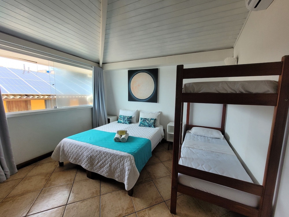 Suite Quadrupla Lateral photo 1