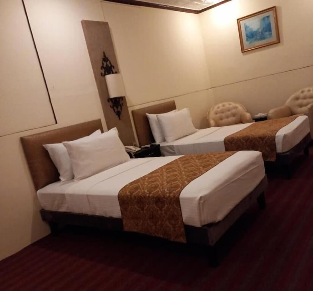 Deluxe Double Room photo 3
