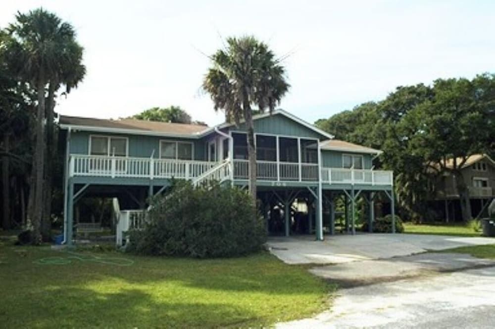 House, Multiple Beds (Jumangi) photo 1