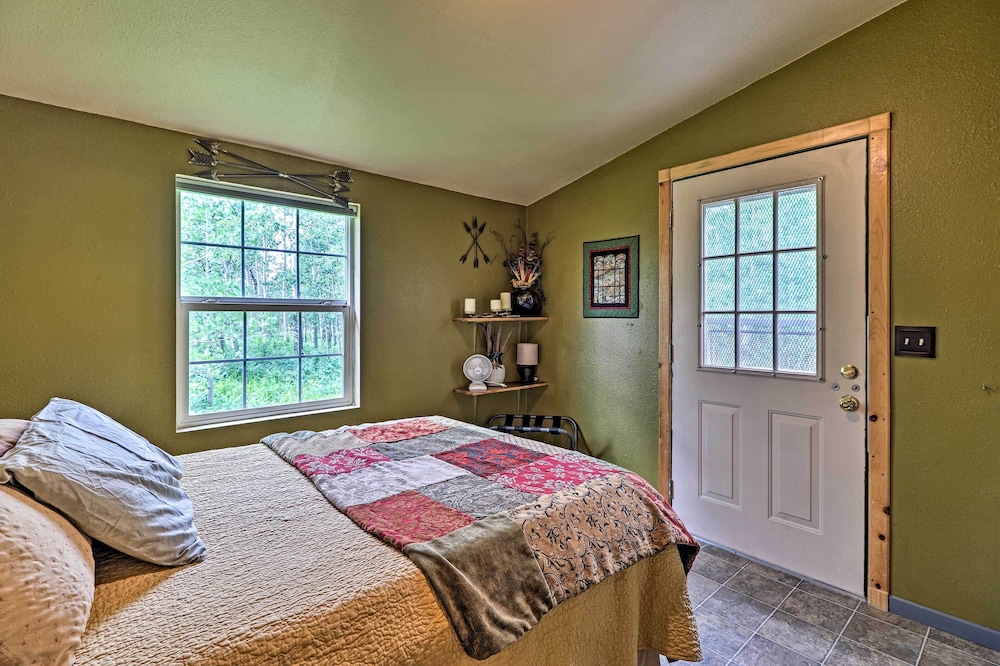 House (2 Bedrooms) photo 2