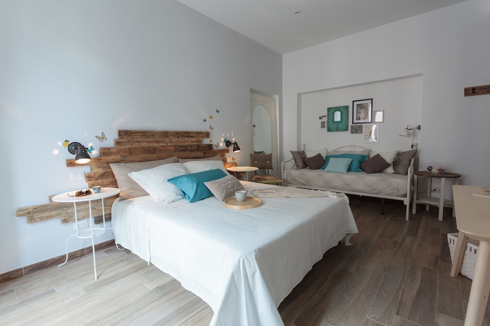 Superior Triple Room photo 3