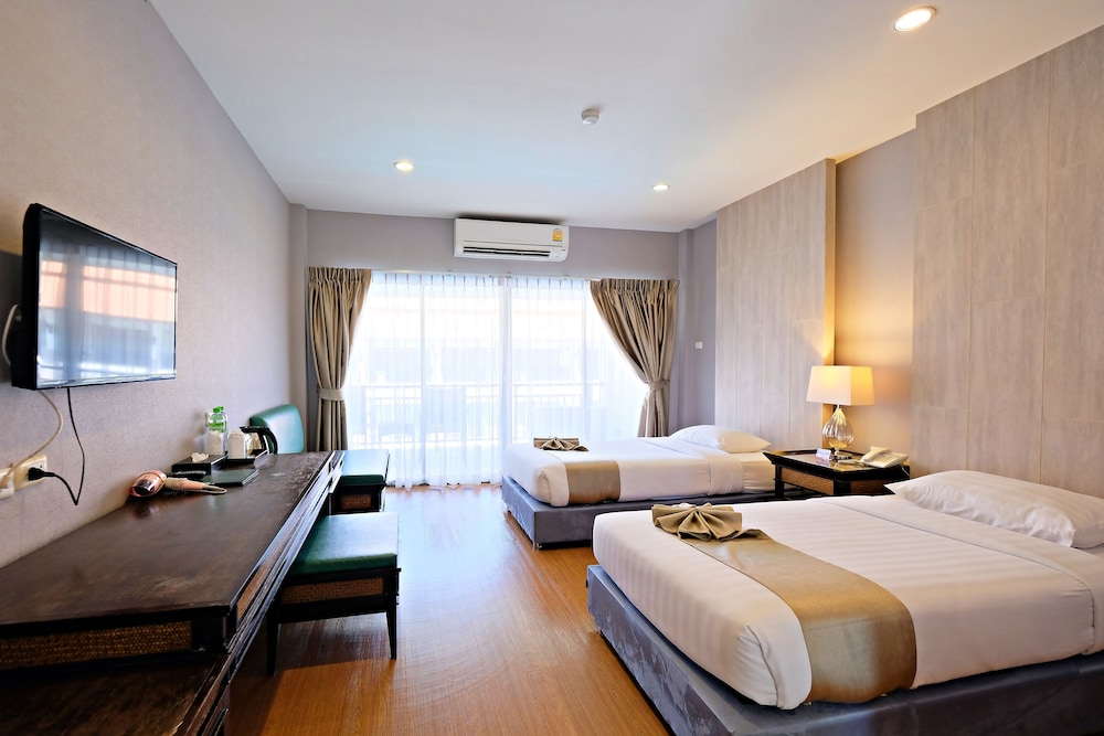 Superior Room, 2 Twin Beds - Photo 2