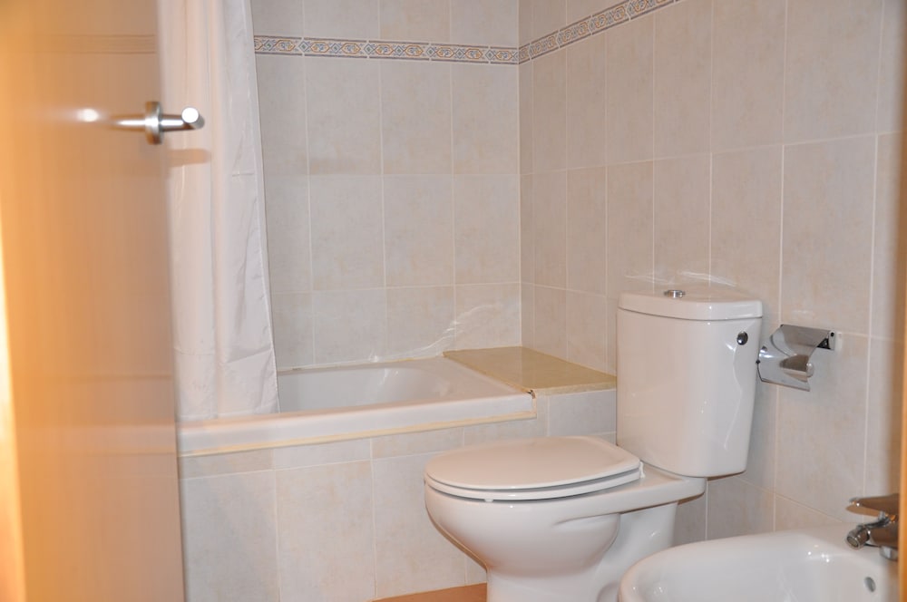 Triple Room, Garden View - Photo 10