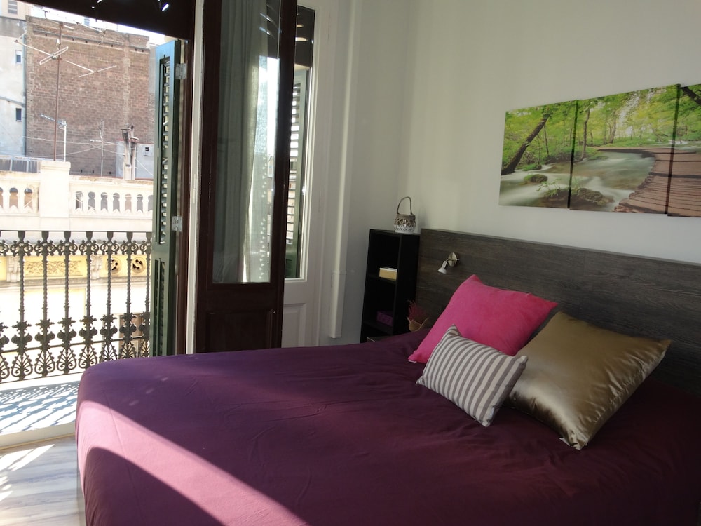 Apartment (Fancy) photo 2