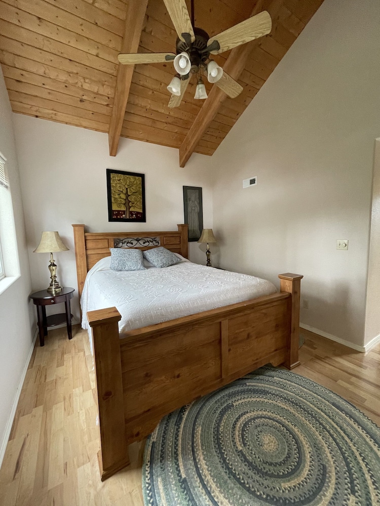 Deluxe Apartment, 2 Bedrooms, Sea View photo 2