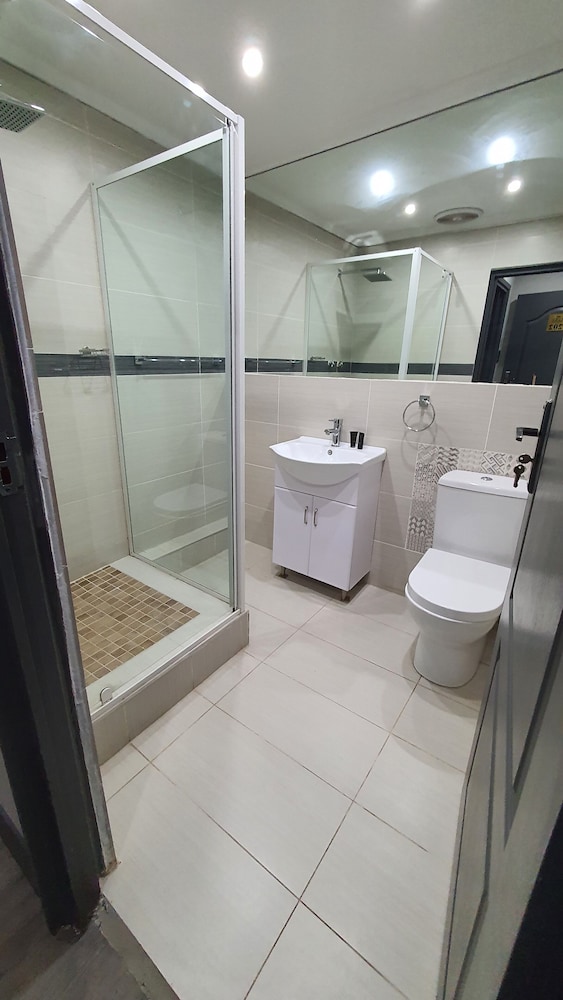 Basic Single Room photo 2