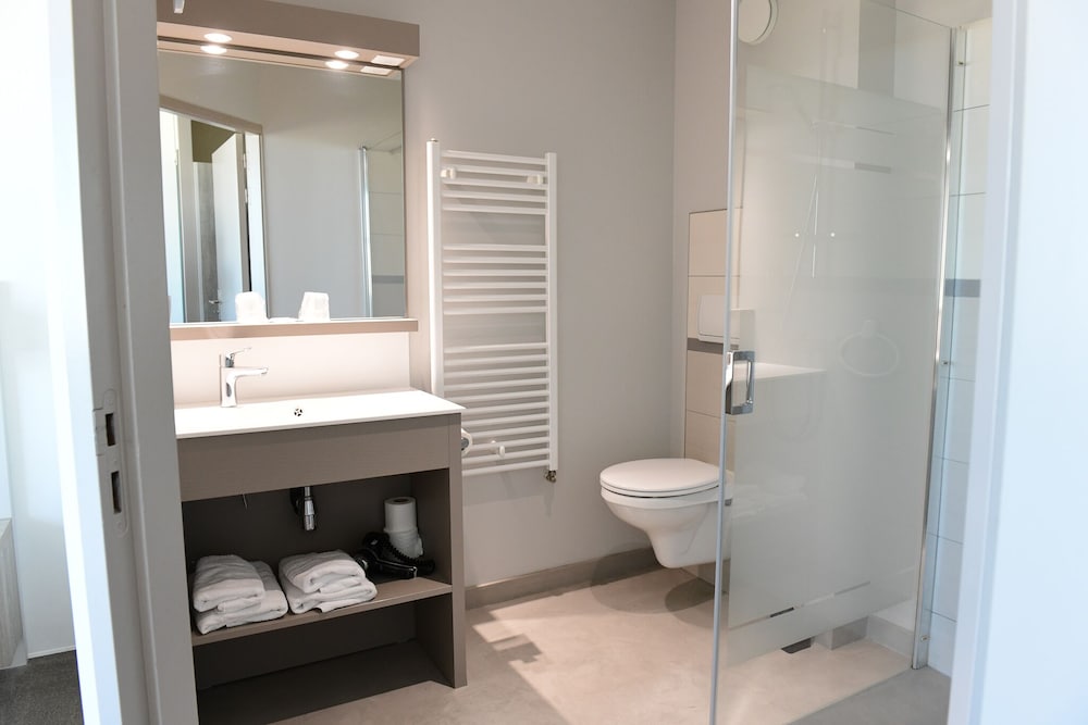 Double Room, Ensuite, Sea View photo 2