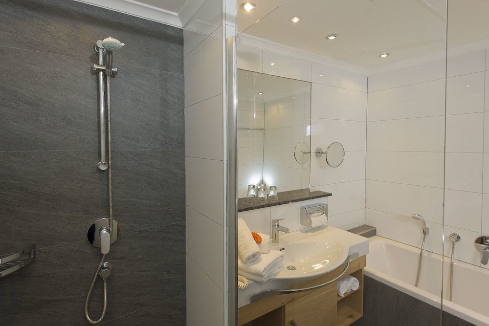 Suite (Edelweiss) photo 3